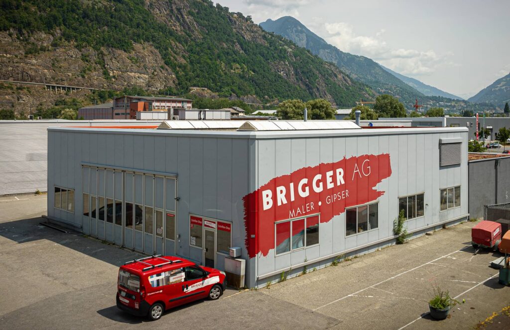 Supersaxo Media AG Referenz Maler Brigger Hero